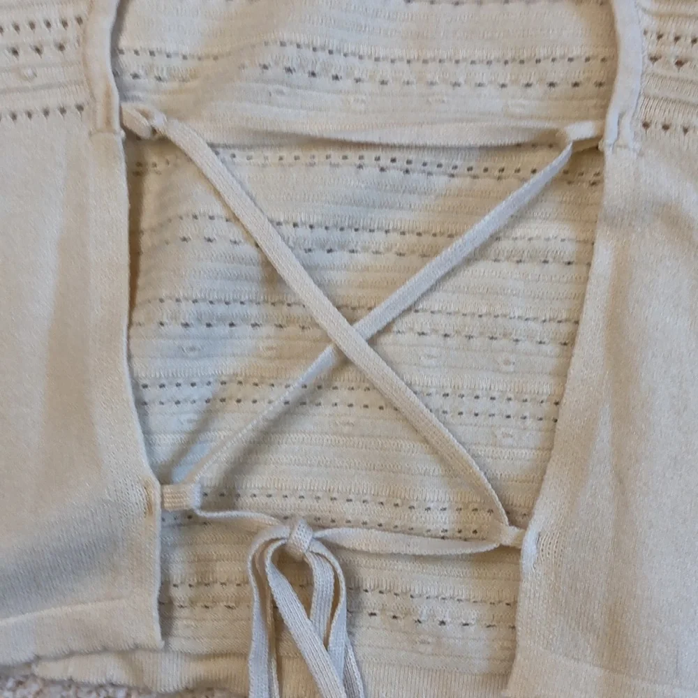 LUSH Claire Tie Back Sweater-NWT!! - Picture 7 of 10
